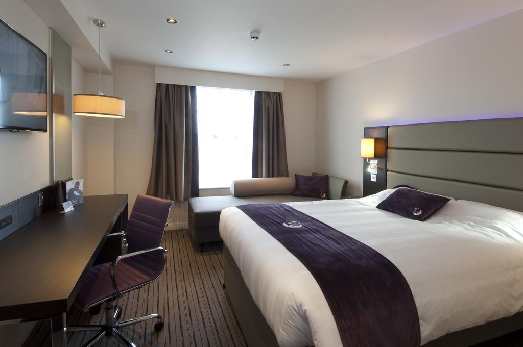 Premier Inn London Croydon West - Purley A23 חדר תמונה