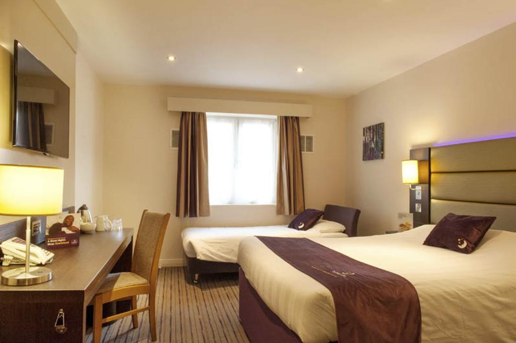 Premier Inn London Croydon West - Purley A23 חדר תמונה
