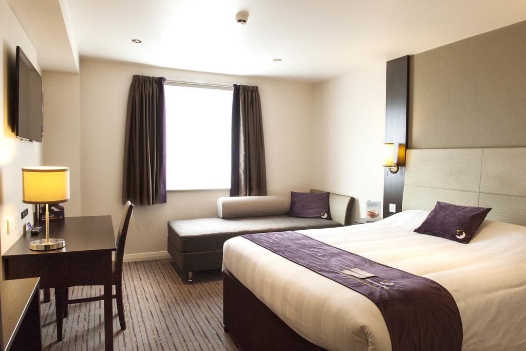 Premier Inn London Croydon West - Purley A23 חדר תמונה