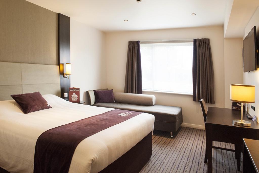 Premier Inn London Croydon West - Purley A23 חדר תמונה