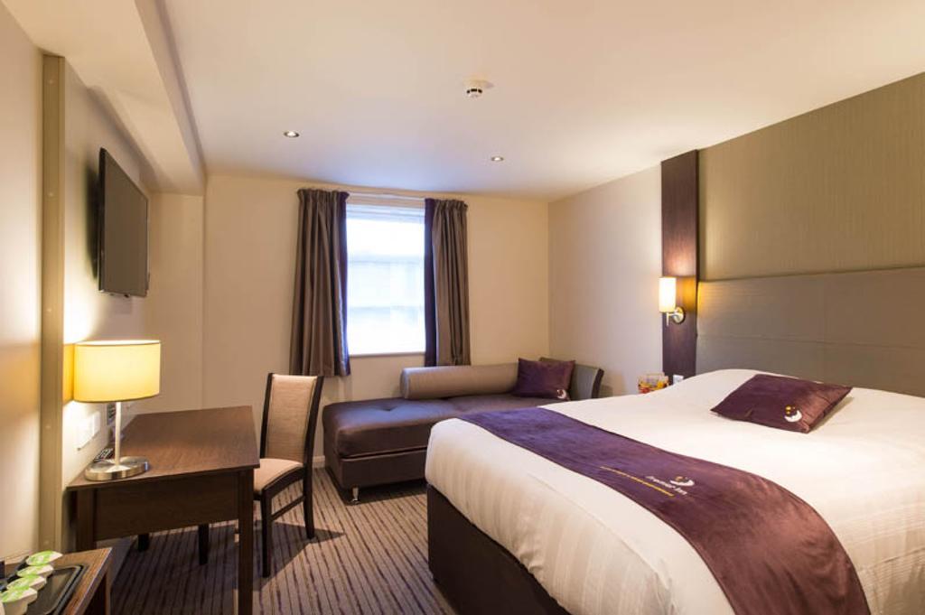 Premier Inn London Croydon West - Purley A23 חדר תמונה