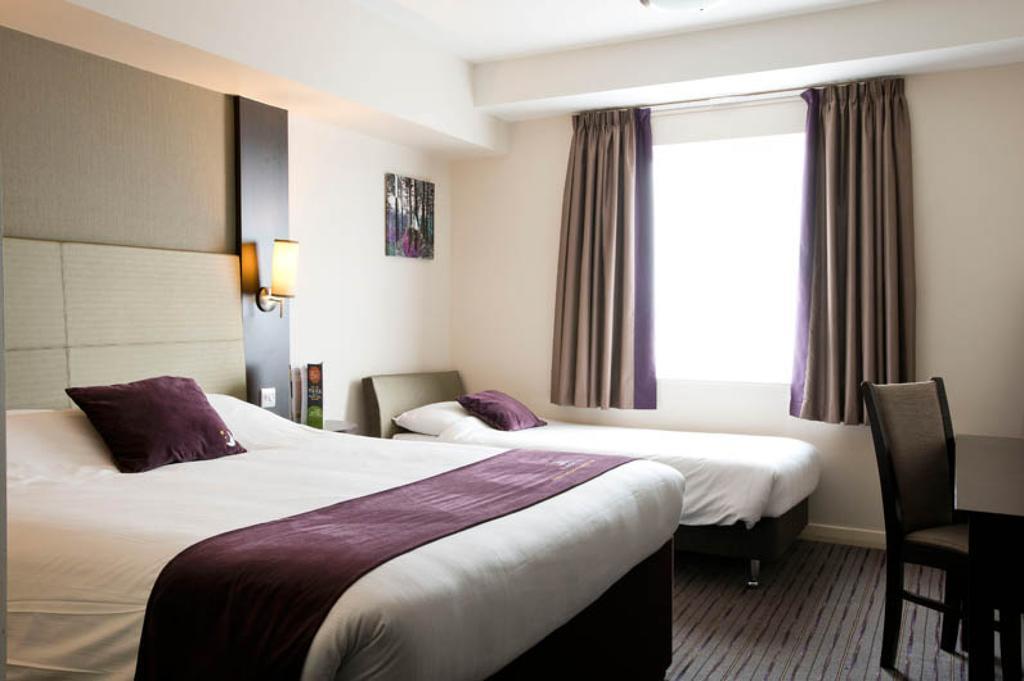 Premier Inn London Croydon West - Purley A23 חדר תמונה